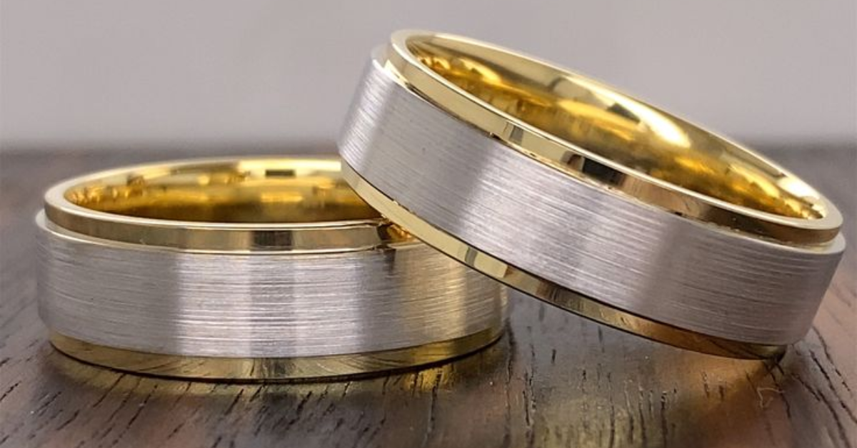 Best Gold Wedding Bands for Men in 2026