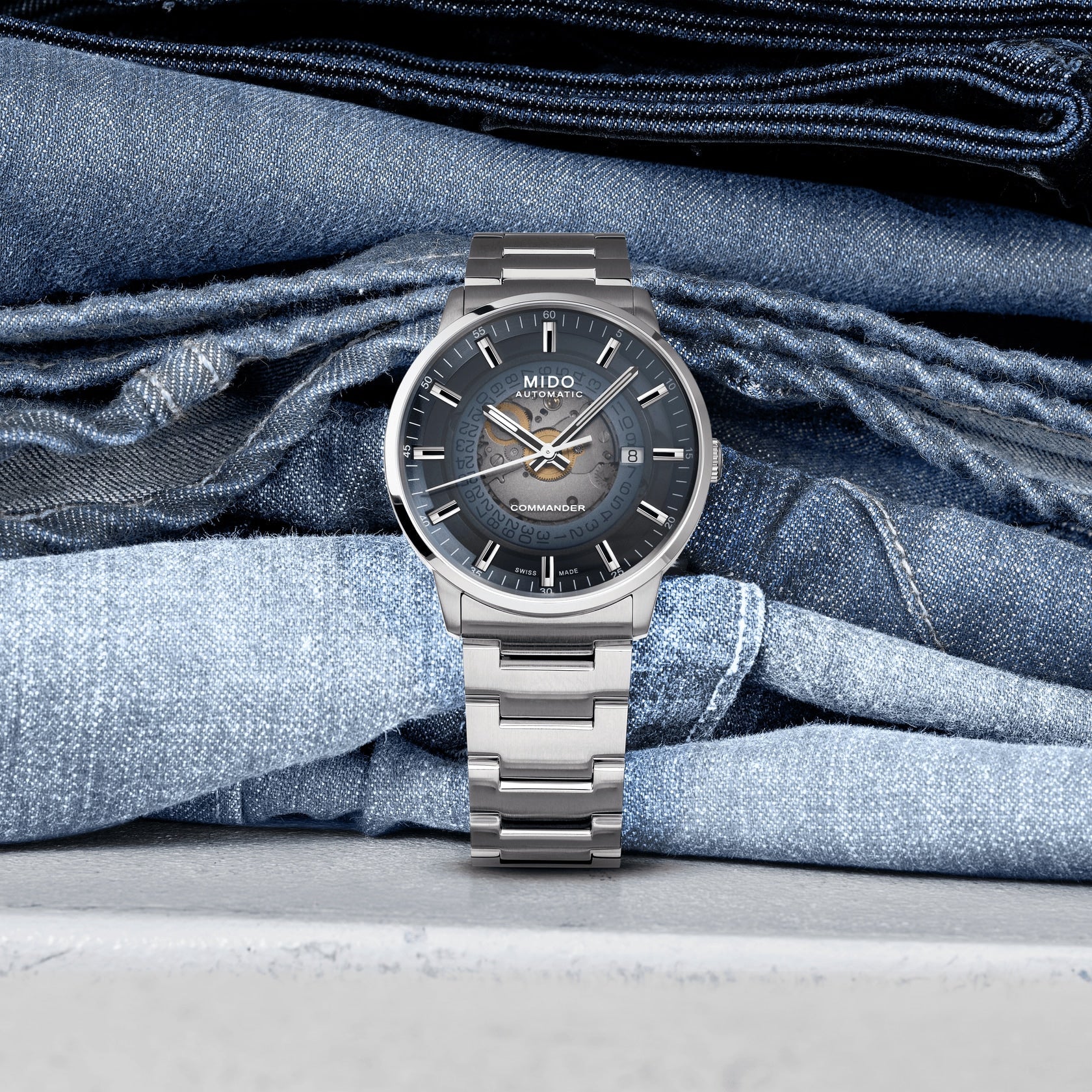 Mido Commander Gradient M021.407.11.411.01