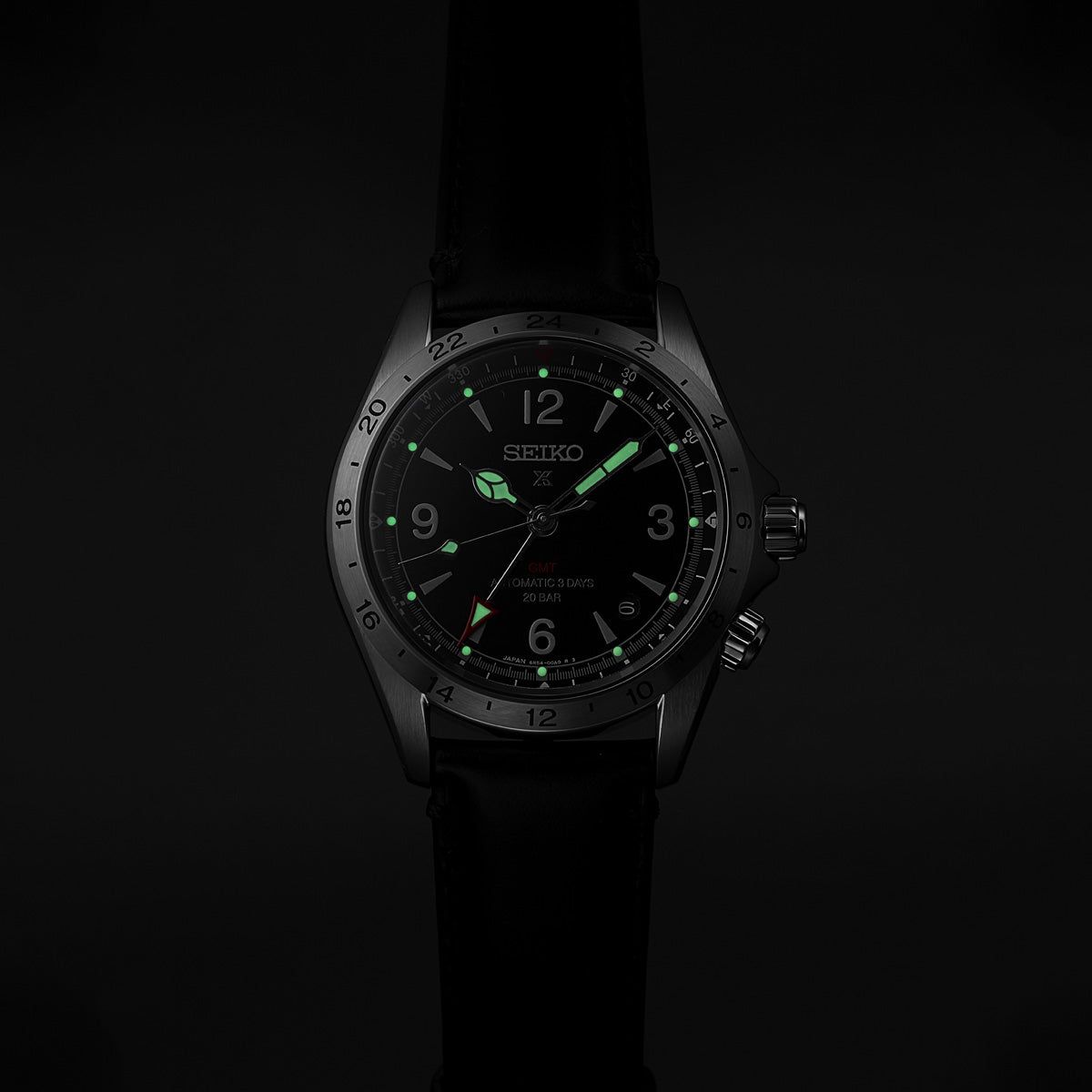 SEIKO LUXE PROSPEX ALPINIST GMT SPB379