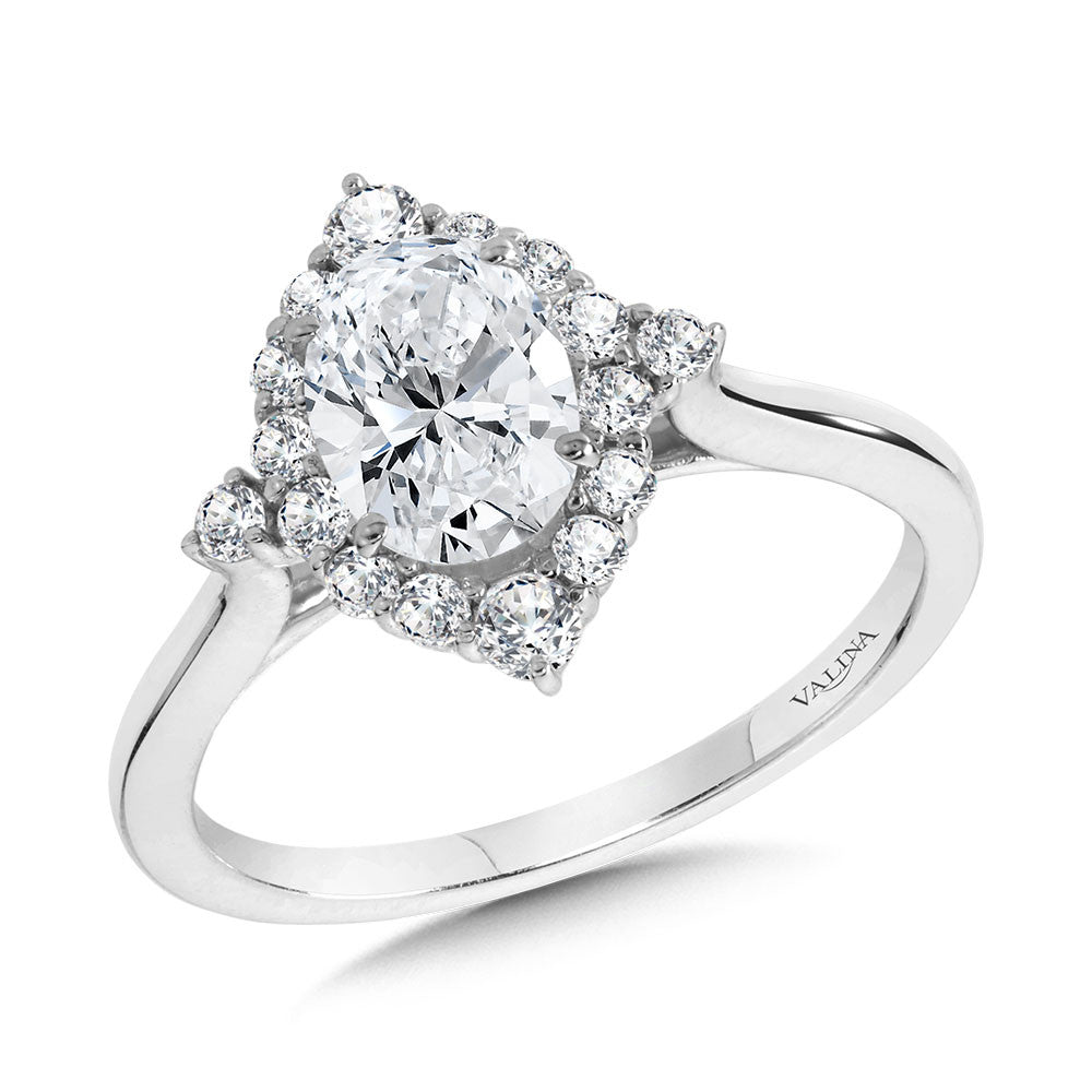 FOUR-POINTED OVAL-CUT DIAMOND HALO ENGAGEMENT RING R2294W-SR