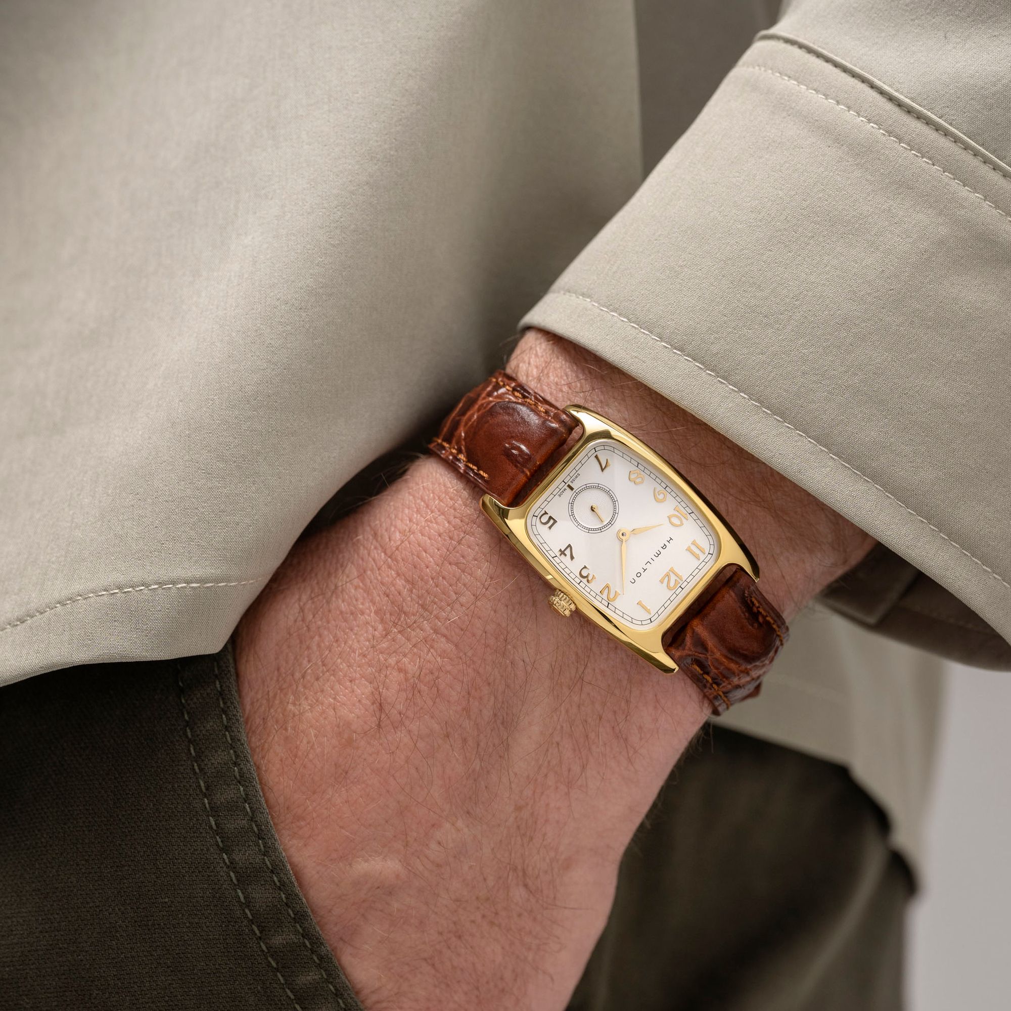 hamilton-watches-american-classic-boulton-quartz-h13431553