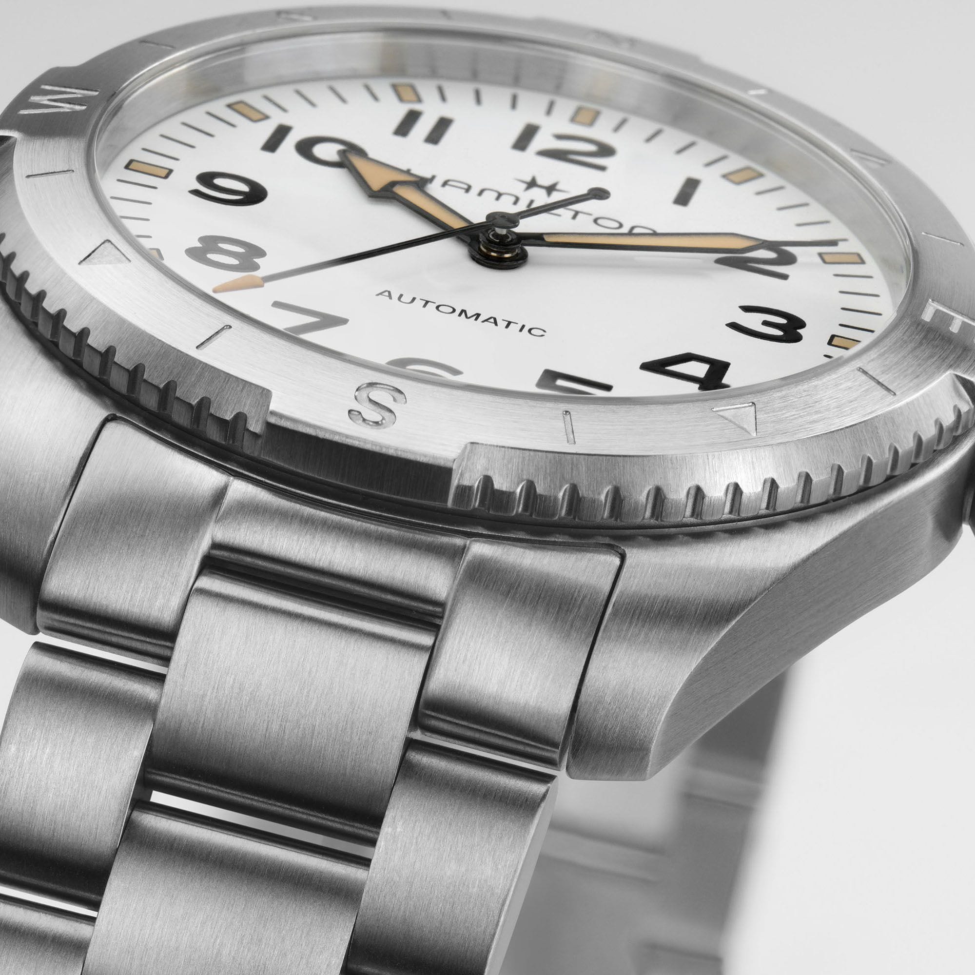 Khaki Field Expedition Auto H70315110