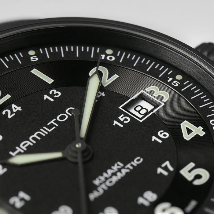Khaki Field Titanium Auto H70575733