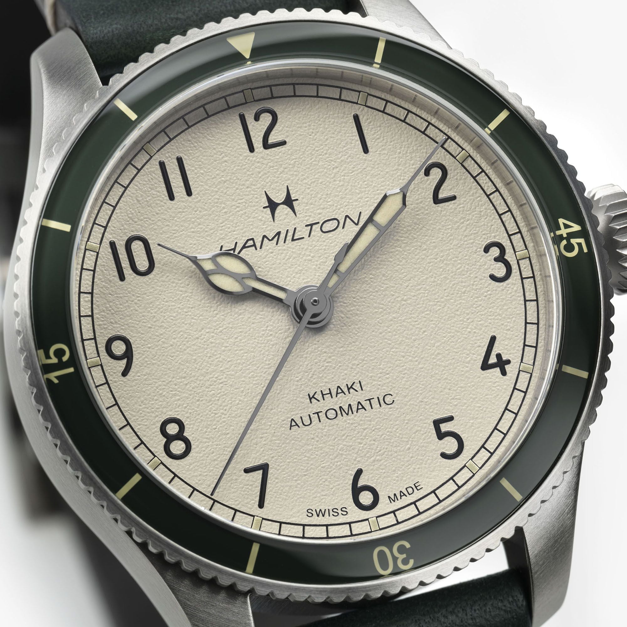 hamilton-khaki-aviation-pilot-pioneer-38mm-h76255810