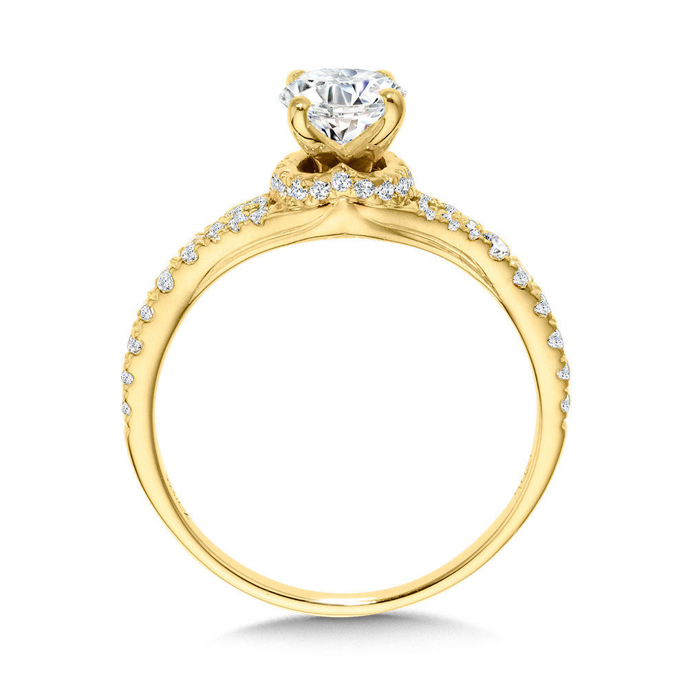 Oval-Cut Split Shank Diamond Engagement Ring w/ Chevron Cape R2383Y-SR