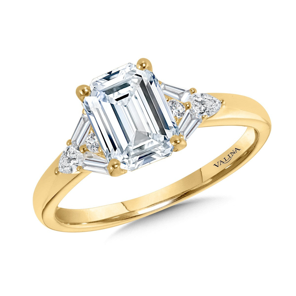 EMERALD-CUT & BAGUETTE DIAMOND ENGAGEMENT RING R2485Y