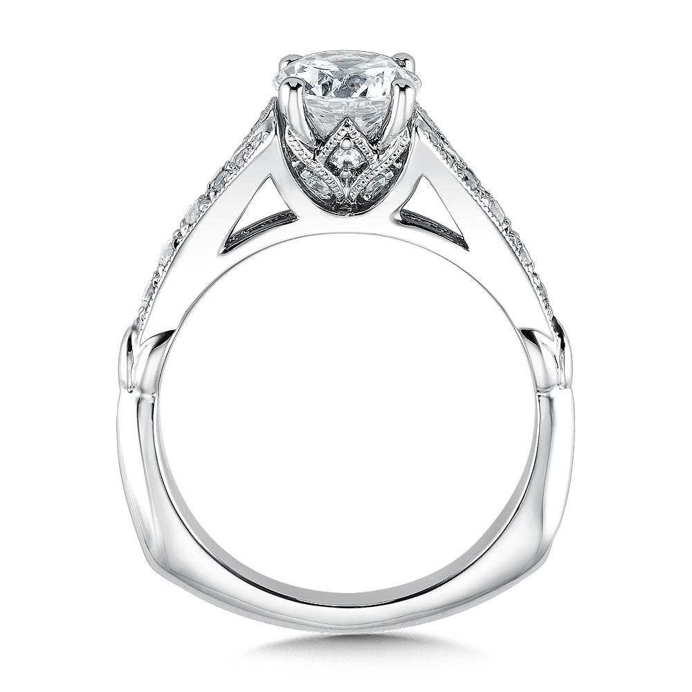 DIAMOND ENGAGEMENT RING WITH SIDE STONES R9465W
