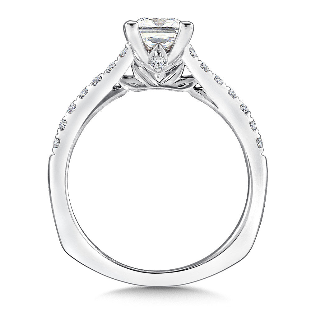 PRINCESS-CUT STRAIGHT DIAMOND ENGAGEMENT RING R9693W