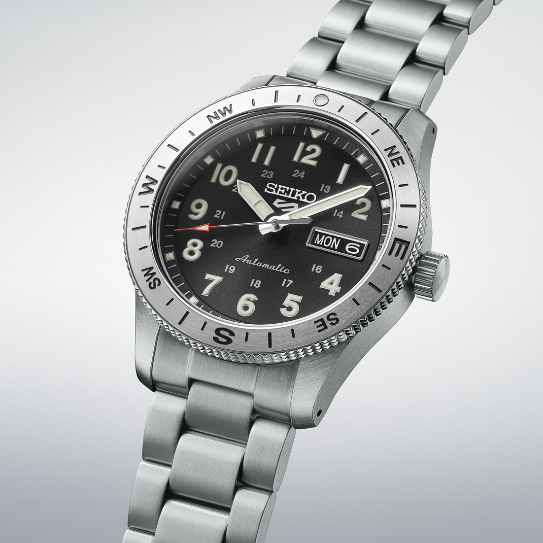 seiko-5-sports-field-series-watch-hdb006