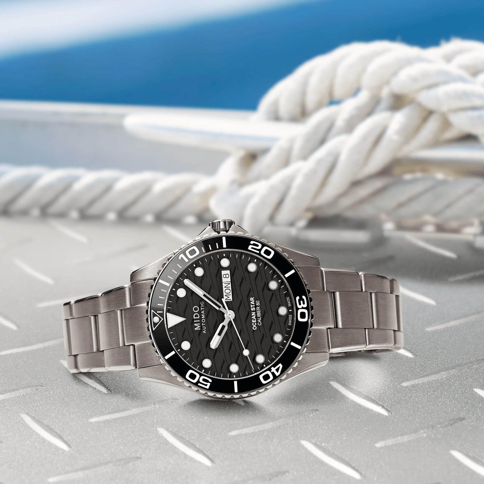 Mido Ocean Star 200C Titanium M042.430.44.051.00