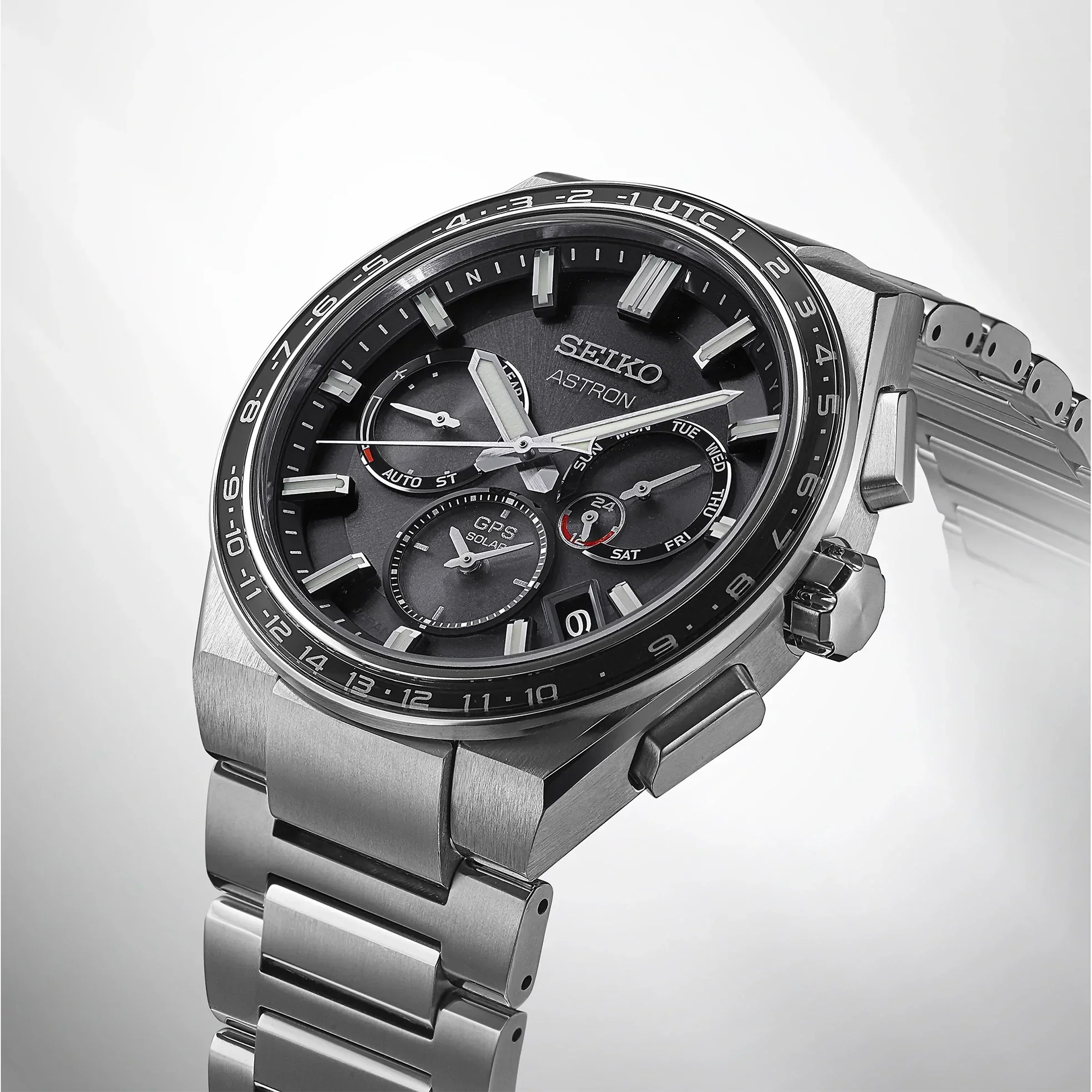 Seiko Astron Titanium SSH111