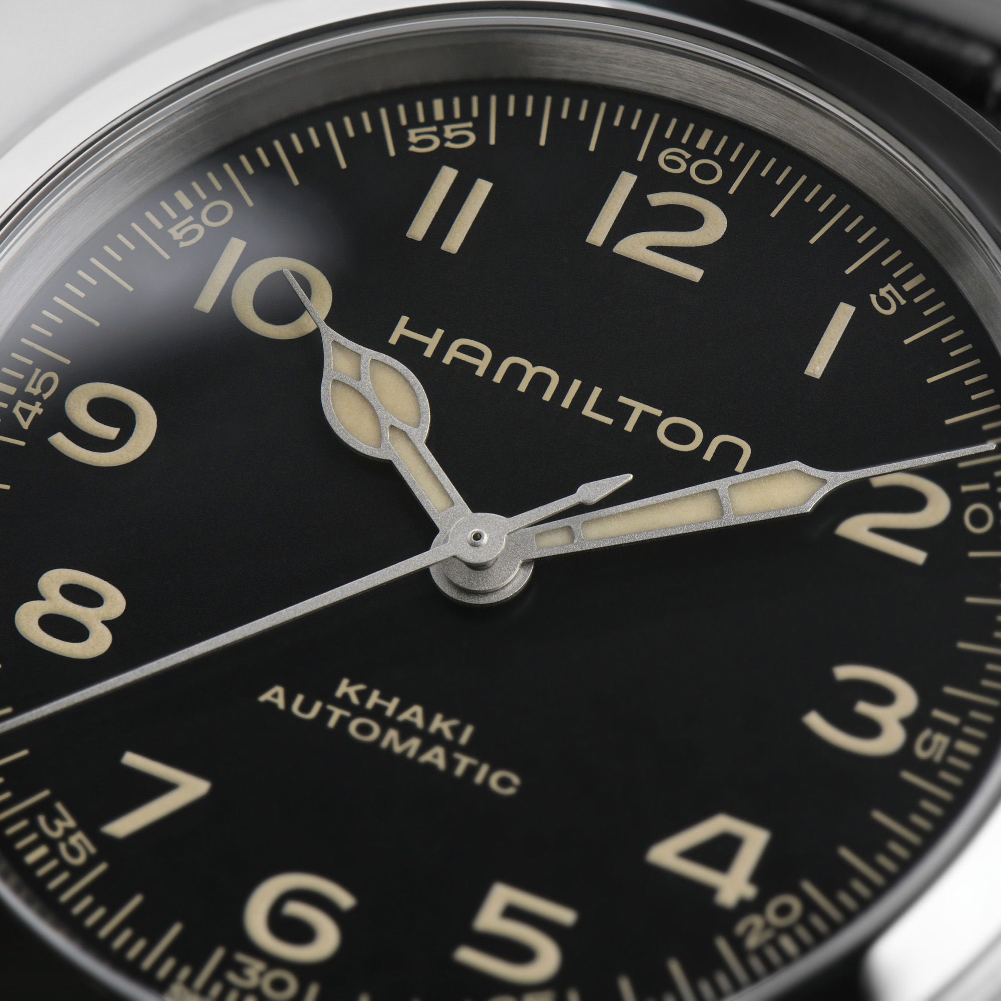 hamilton-watches-khaki-field-murph-38mm-automatic-h70405730