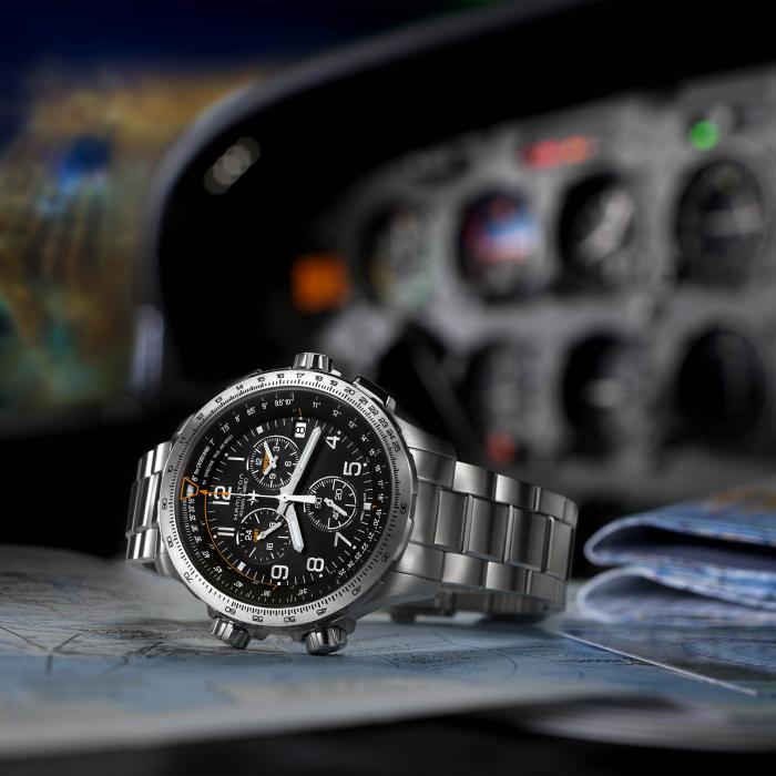 Khaki Aviation X-Wind GMT Chrono Quartz H77912135