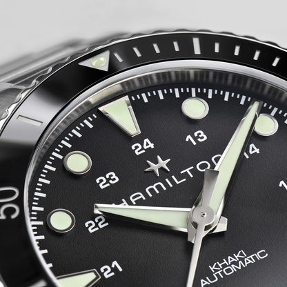 hamilton-watches-khaki-scuba-black-dial-stainless-steel-h82515130