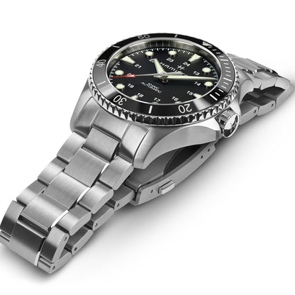 hamilton-watches-khaki-scuba-black-dial-stainless-steel-h82515130