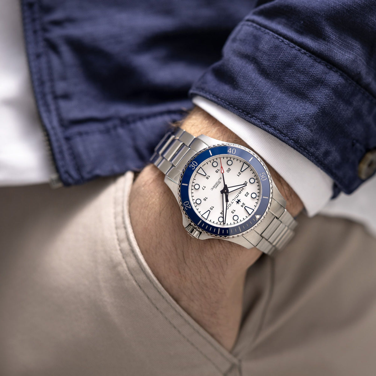 hamilton-watches-khaki-navy-scuba-automatic-white-dial-h82505150