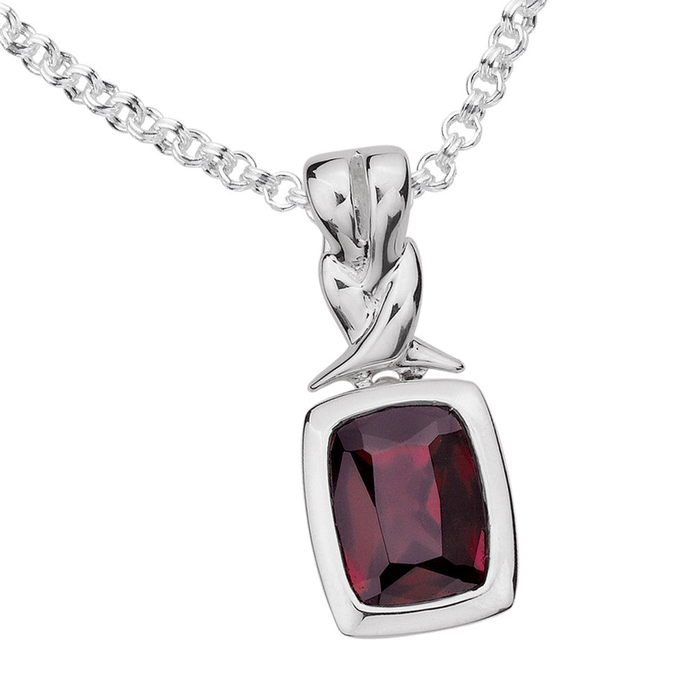 STERLING SILVER GARNET PENDANT LVP419-GT