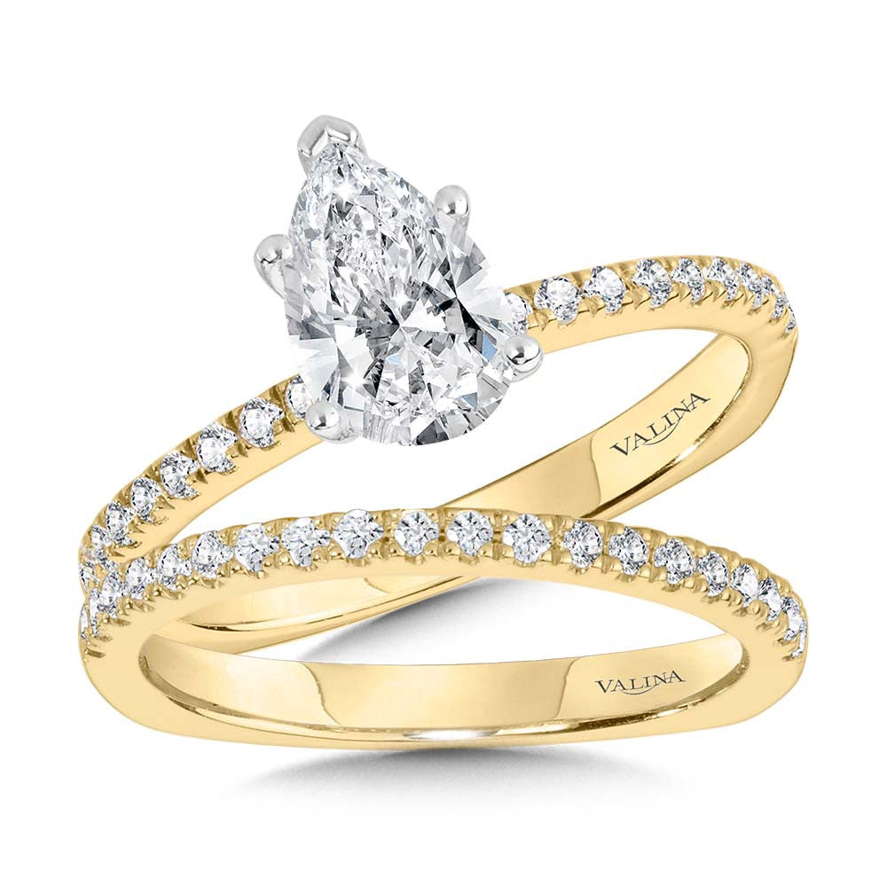 STRAIGHT PEAR-CUT DIAMOND HIDDEN HALO ENGAGEMENT RING. R2213Y