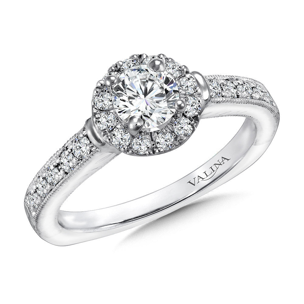 ROUND HALO DIAMOND ENGAGEMENT RING R9388W