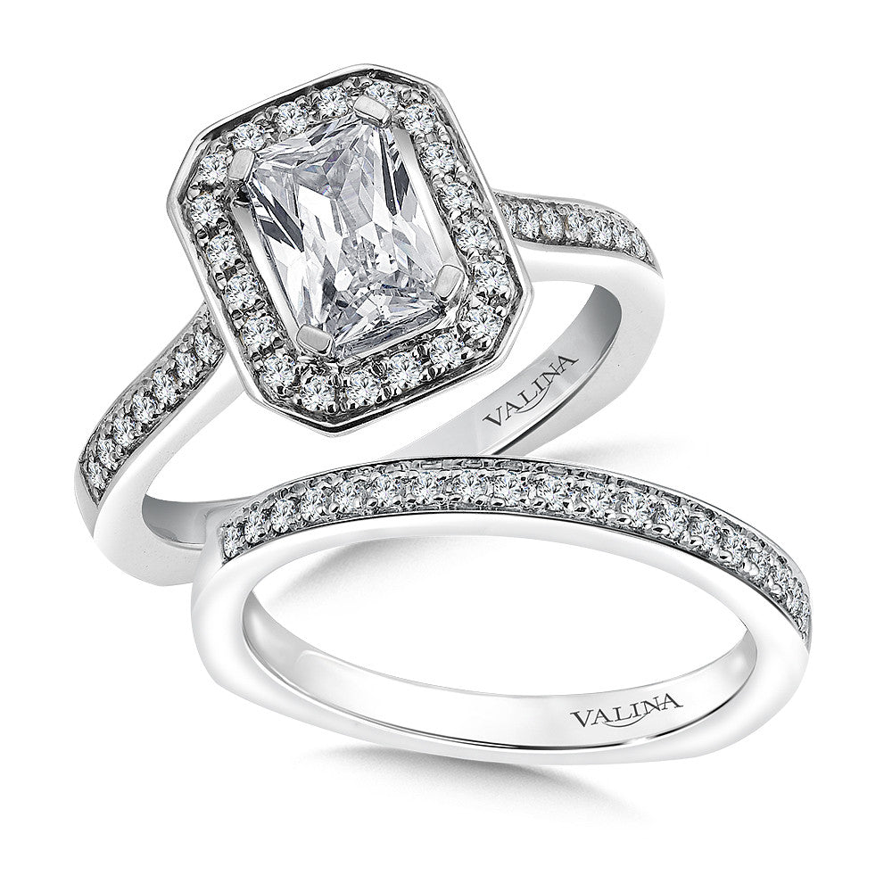 HALO STYLE EMERALD CUT ENGAGEMENT RING R9538W