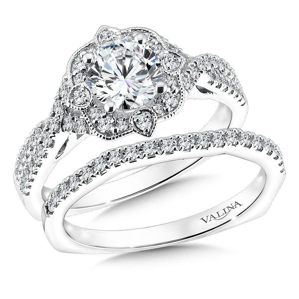 Valina Floral Shape Halo Diamond Engagement Ring R9619W