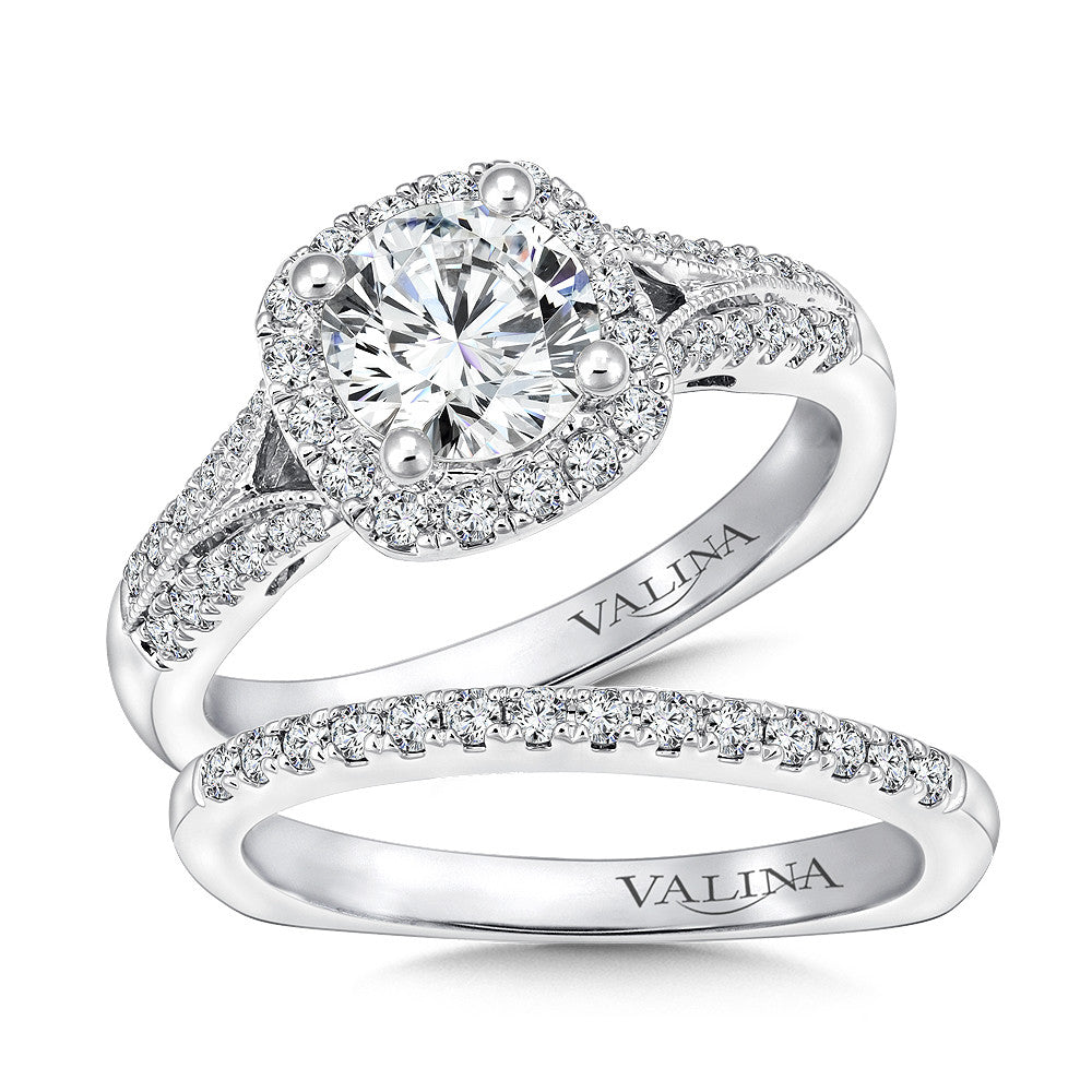 CUSHION SHAPE HALO DIAMOND ENGAGEMENT RING R9648W