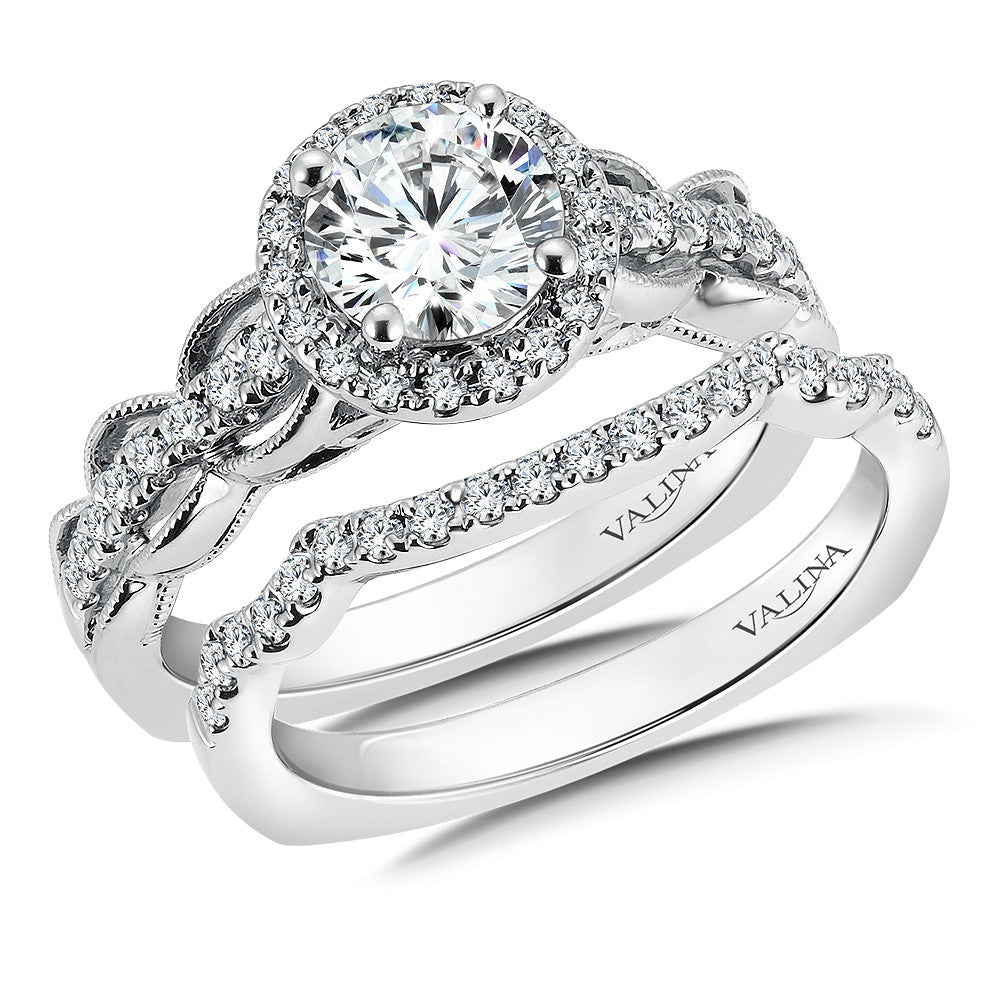 DIAMOND ENGAGEMENT RING R9684W