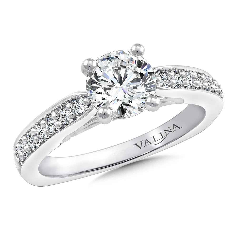 DIAMOND ENGAGEMENT RING R9690W