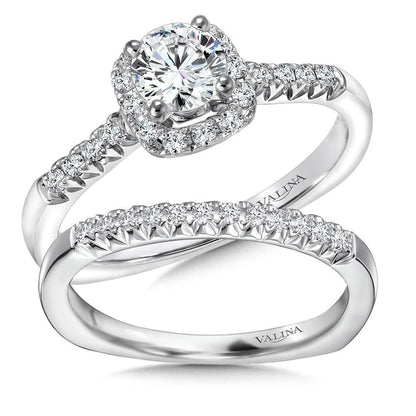 Valina Cushion Shape Halo Diamond Engagement Ring RQ9374W
